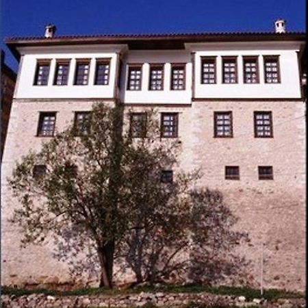 Vergoula'S Mansion كاستوريا المظهر الخارجي الصورة