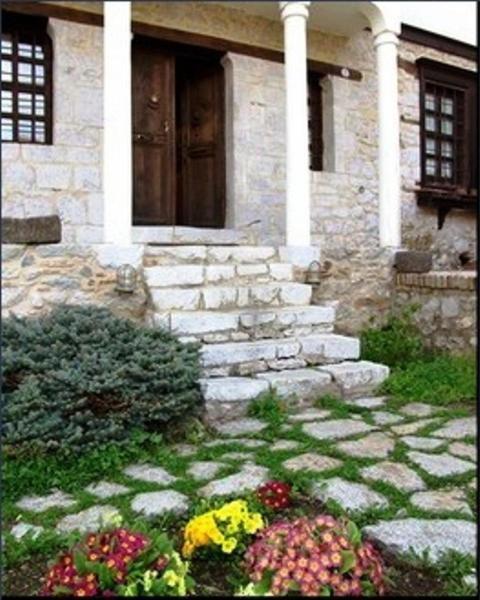 Vergoula'S Mansion كاستوريا المظهر الخارجي الصورة